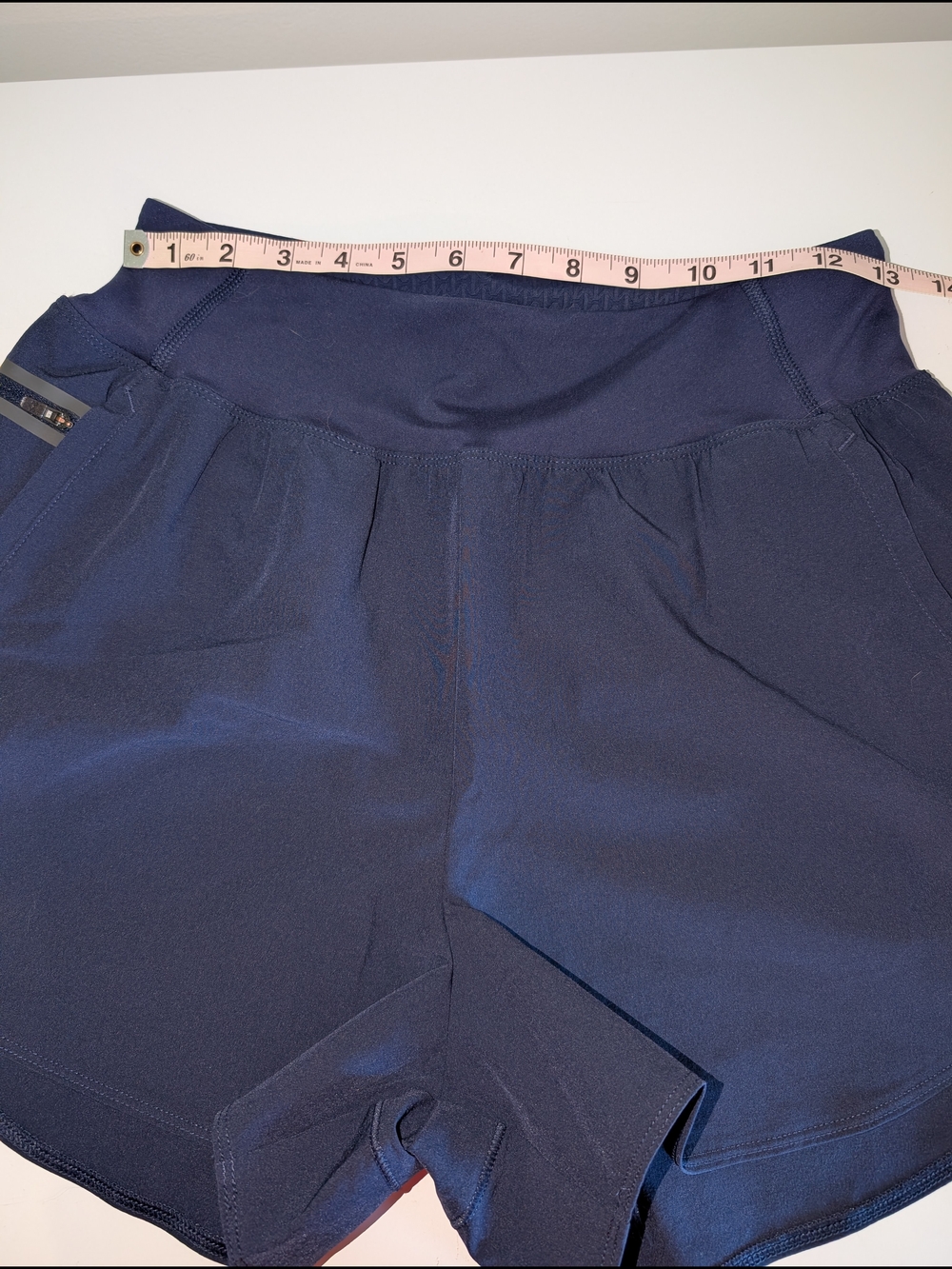 NWT Women's Under Armour Navy Athletic Shorts (Unlined) - Picture 8 of 10